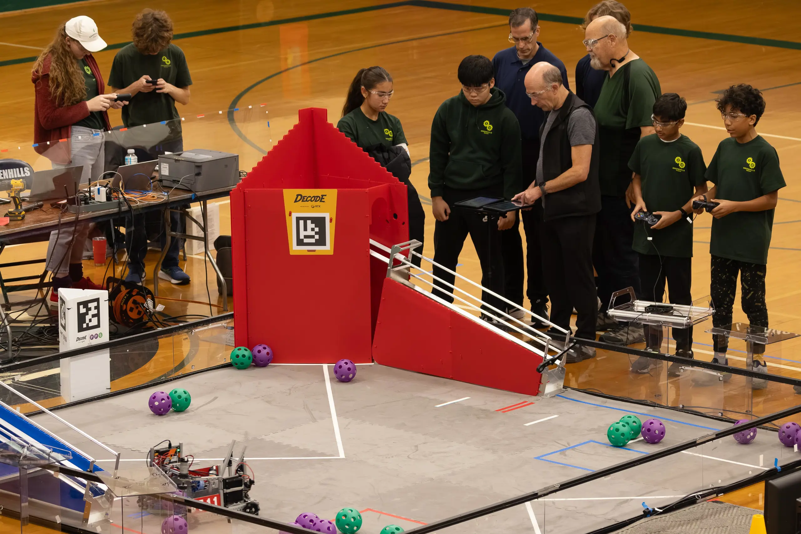  OptimizedImage,middle school,robotics,,Optimized